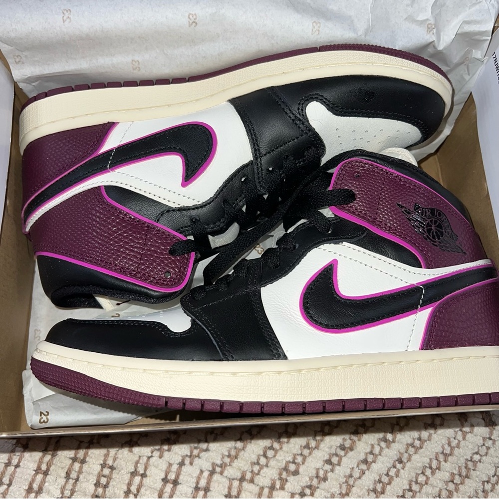 Nike Air Jordan 1 Mid SE Sail/Black-Active Pink Voile/Rose Actif/Bordeaux/Nior